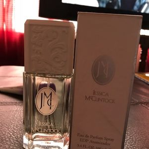 Jessica Mclintock purfume